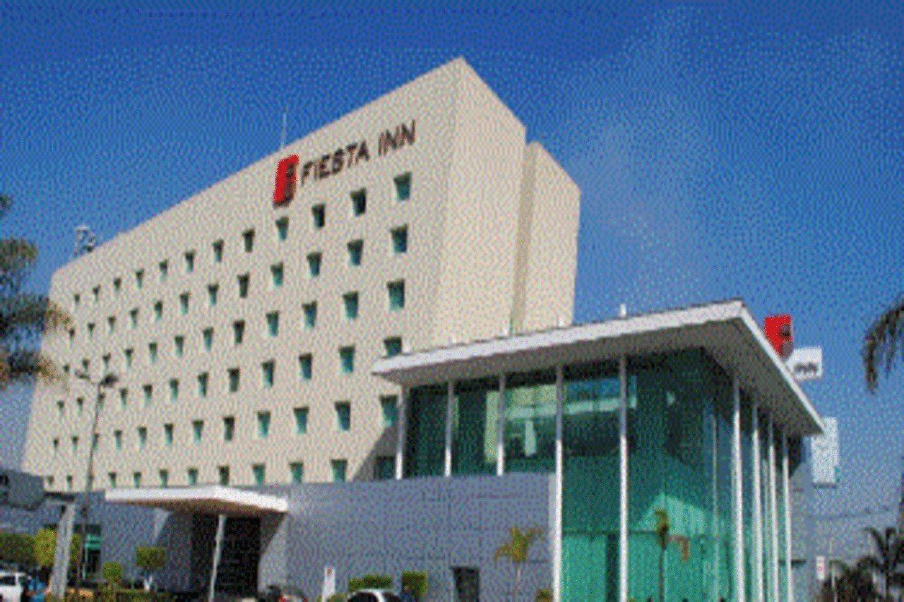 Fiesta Inn Cuautitlan Cuautitlán Izcalli Exterior foto